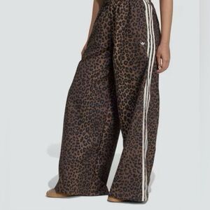 Adidas Leopard Print Firebird Oversized Track Pant size XS